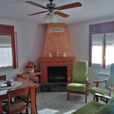 Apartamento Rural Casa Paco Con Jacuzzi Exterior Y Barbacoa Aínsa Kültér fotó