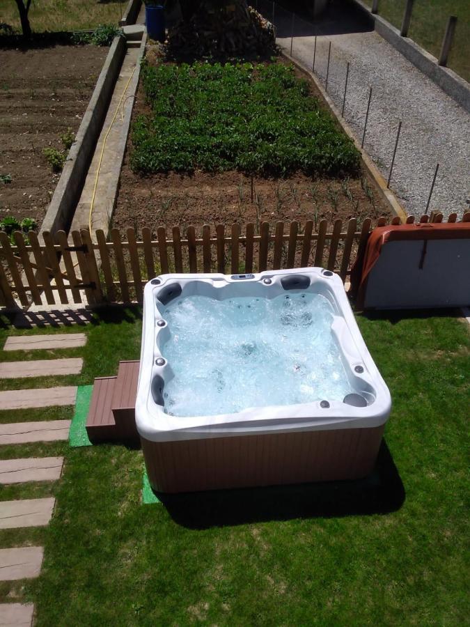 Apartamento Rural Casa Paco Con Jacuzzi Exterior Y Barbacoa Apartman Aínsa Kültér fotó